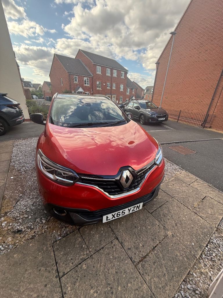 Renault, KADJAR, Hatchback, 2015, Manual, 1598 (cc), 5 doors