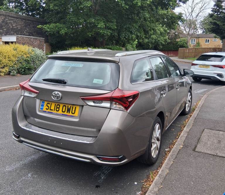 2018 Toyota auris estate 1.2 petrol Euro 6