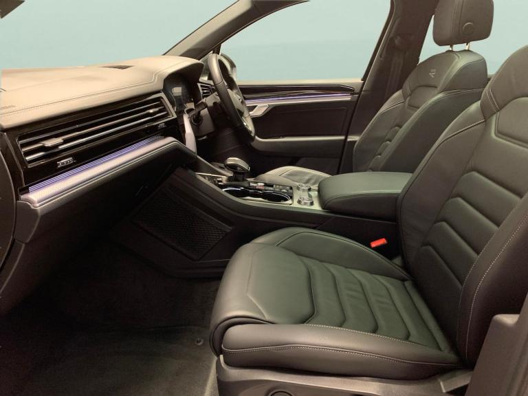 2023 Volkswagen Touareg 3.0 TDI V6 Black Edition SUV 5dr Diesel Tiptronic 4Motion Euro 6 (s/s) (2...