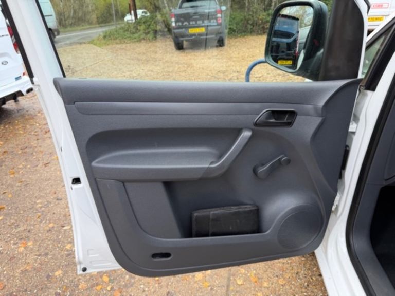 2015 Volkswagen Caddy TDI C20 Startline Panel Van Diesel Manual