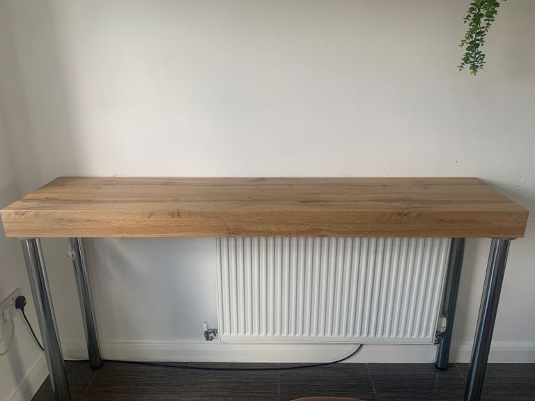 Breakfast bar