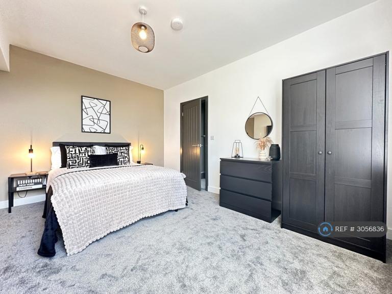 2 bedroom house in Rochdale Road, Sowerby Bridge, HX6 (2 bed) (#3056836)