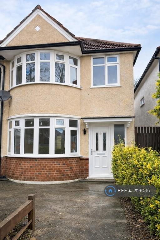 3 bedroom house in Crawford Close, Isleworth, TW7 (3 bed) (#2119035)