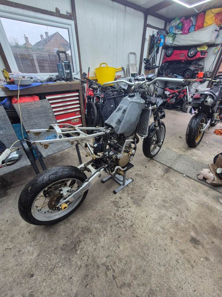 Husqvarna supermoto 610 parts project non runner spares or repair 