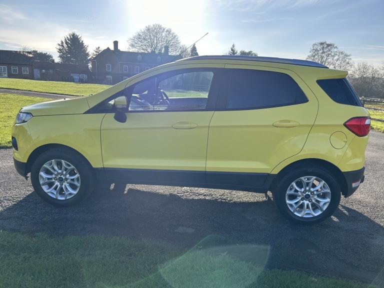 FORD ECOSPORT 1.5 Zetec 2015