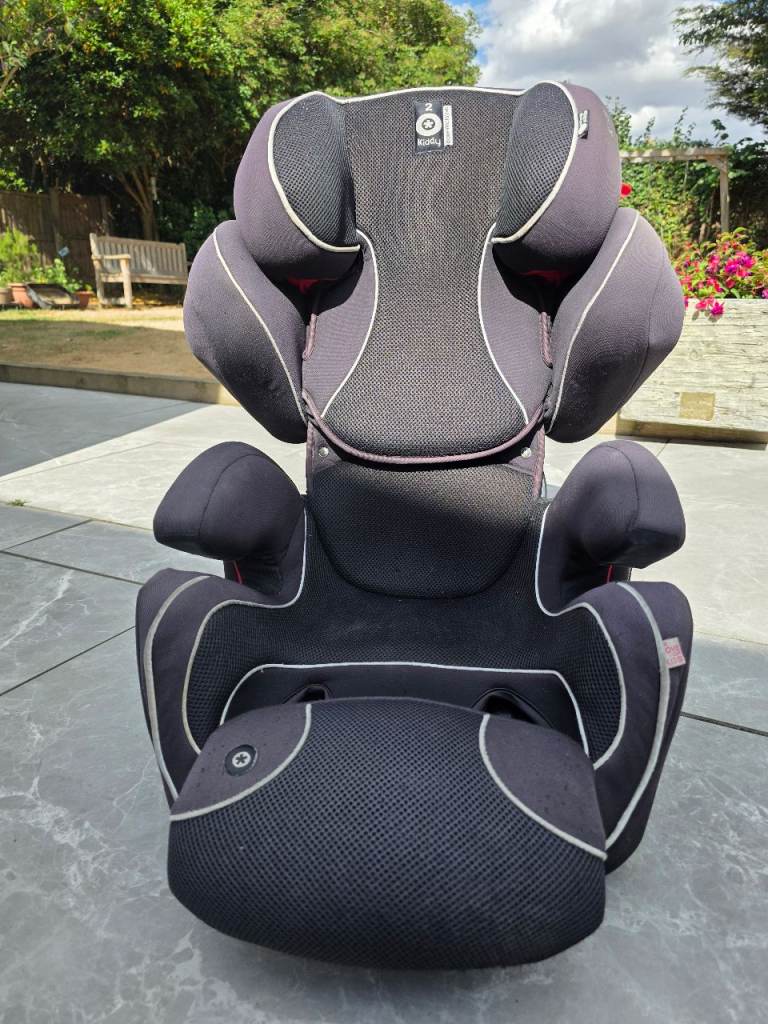 Kiddy Guardianfix Pro Car Seat - Black, Excellent Condition Group 1,2,3