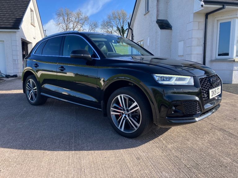 Audi Q5|Genuine low mileage|Full cross stitched leather heated seats