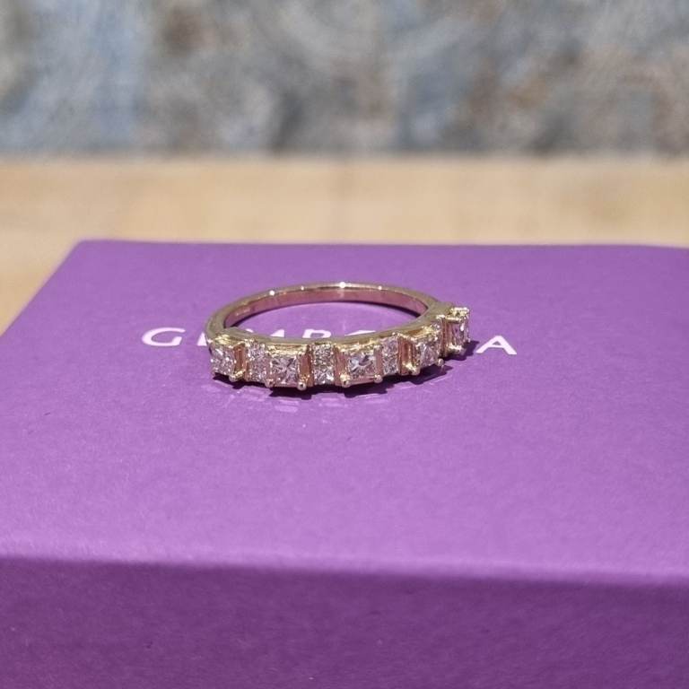 image for Gold 9ct Diamond half hoop ring. 0.50ct 