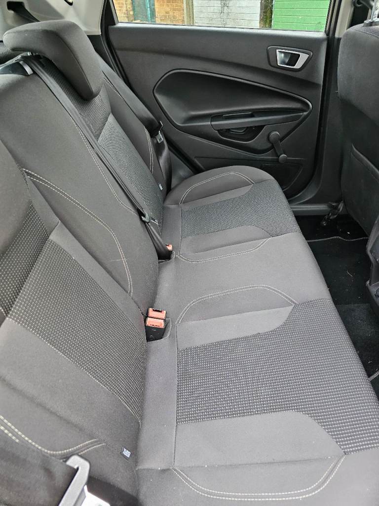 Ford, FIESTA, TITANIUM Hatchback, 2016, Manual, 998 (cc), 5 doors