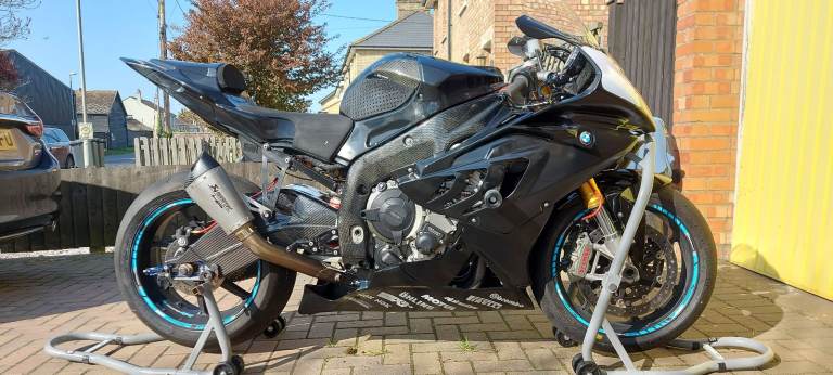 BMW S1000RR HP4 Race bike