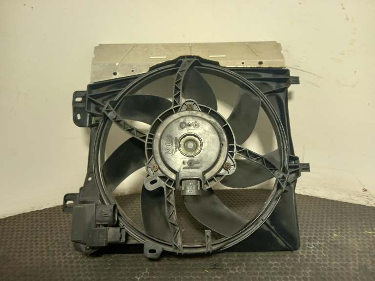 Peugeot 208 Radiator Cooling Fan 2012-2020 1.2l Eb2f (Hmz)