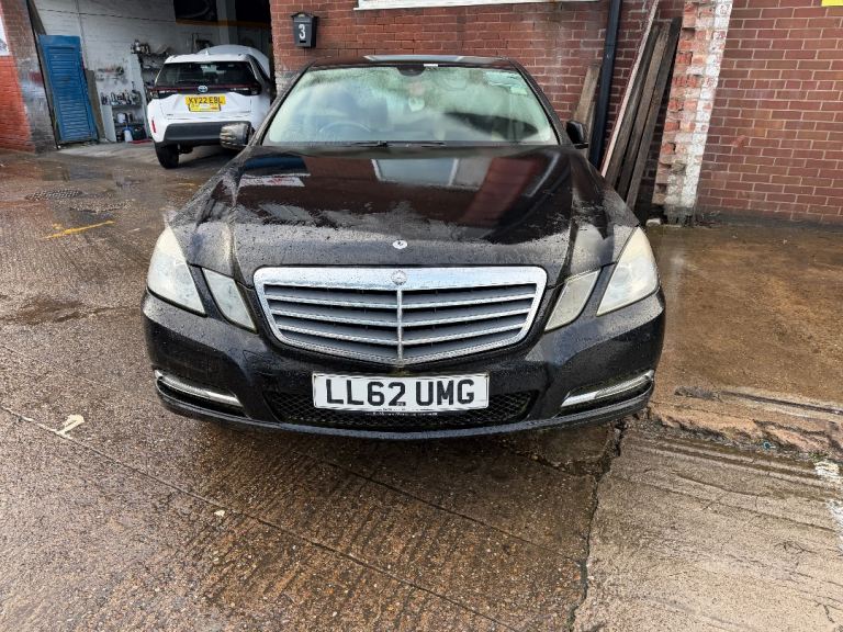 Mercedes-Benz, E CLASS, Saloon, 2012, Semi-Auto, 2143 (cc), 4 doors