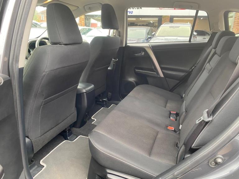 2016 Toyota RAV4 2.5 VVT-h Business Edition Plus CVT Euro 6 (s/s) 5dr ESTATE Petrol/Electric Hybr...