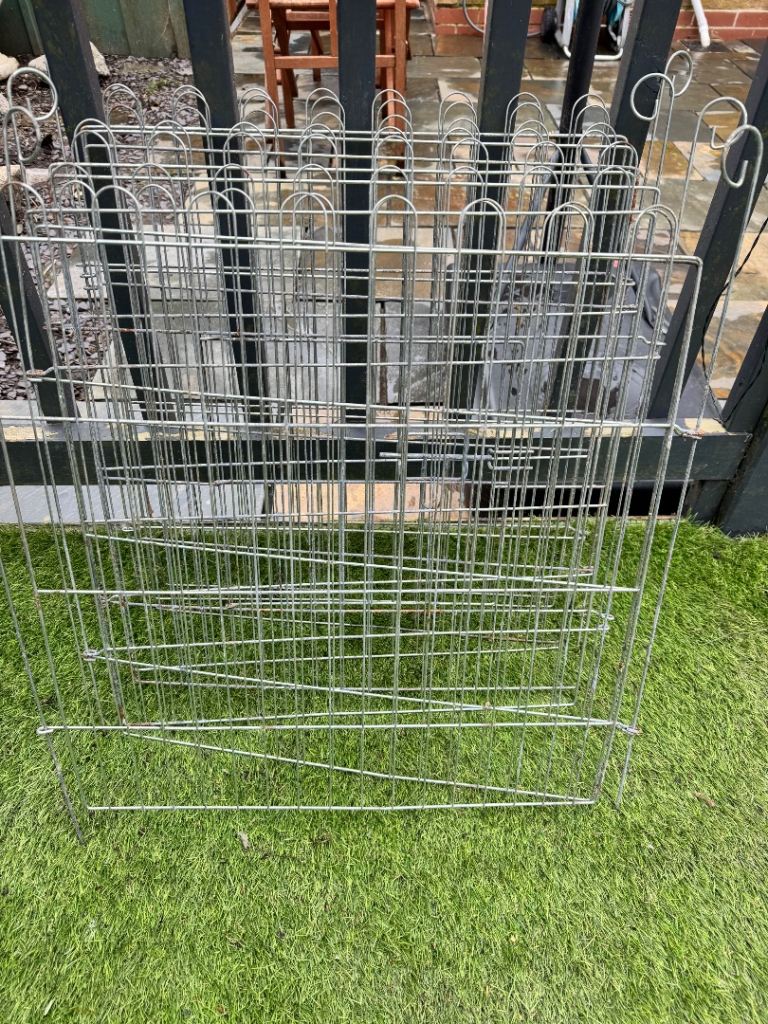 Pet cages 