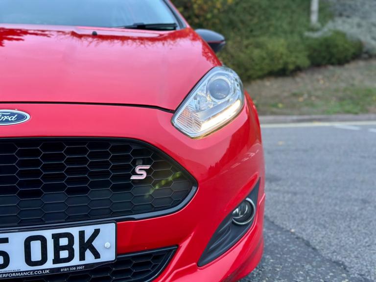 2016 Ford Fiesta 1.0 EcoBoost 140 Zetec S Red 3dr HATCHBACK Petrol Manual