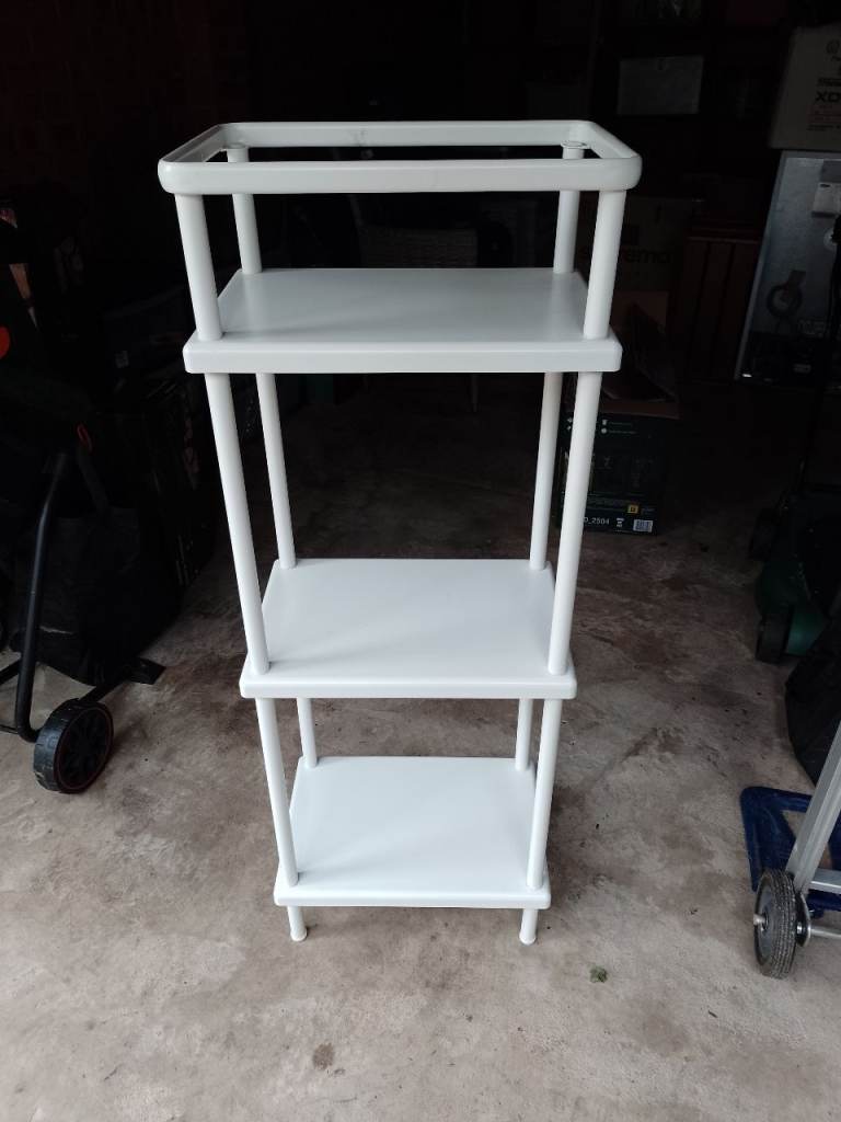 Bathroom storage unit 