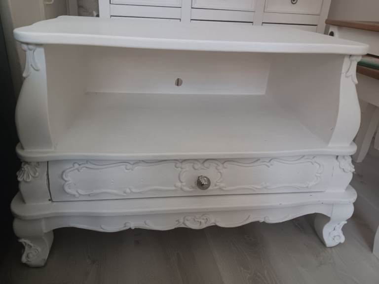 White French Shabby Chic TV Unit / Console Table with Drawer