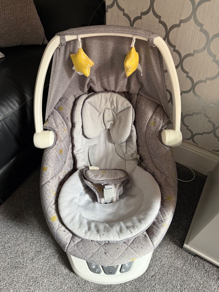 Graco Baby Bouncer – Grey Fabric, Excellent Condition