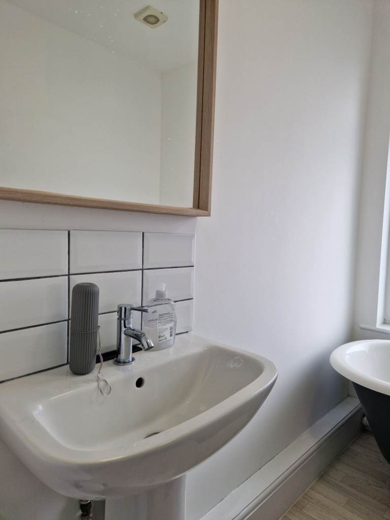 Luxury Spacious Double Rooms|All Bills Included