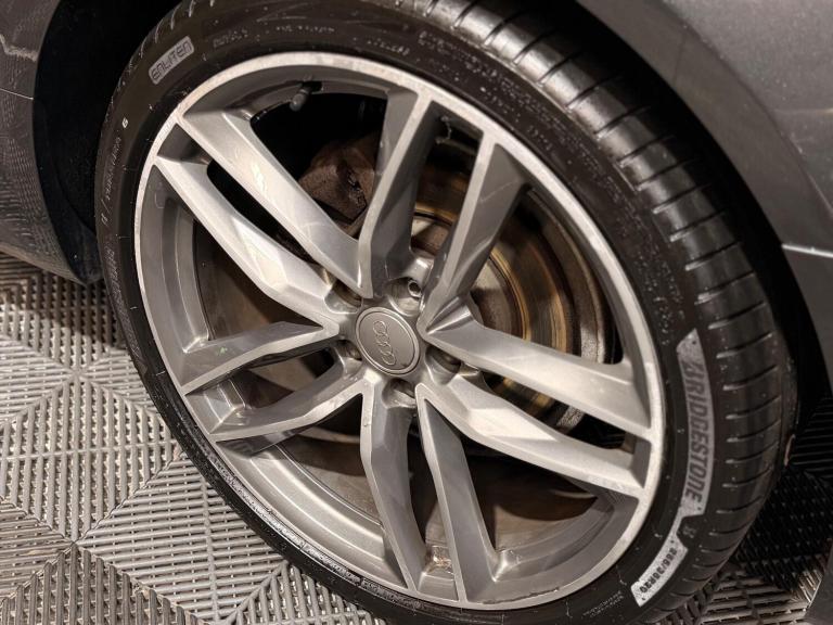 2017 Audi A6 Saloon 2.0 TDI ultra Black Edition Euro 6 (s/s) 4dr SALOON Diesel Manual