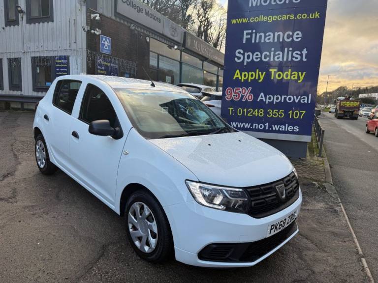 2018 Dacia Sandero 2018/68 1.0 SCe Essential Hatchback 5dr Petrol Manual Euro 6 (75 ps), 2 Own Ha...
