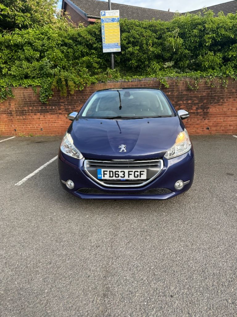 Peugeot, 208, Hatchback, 2014, Other, 1598 (cc), 3 doors