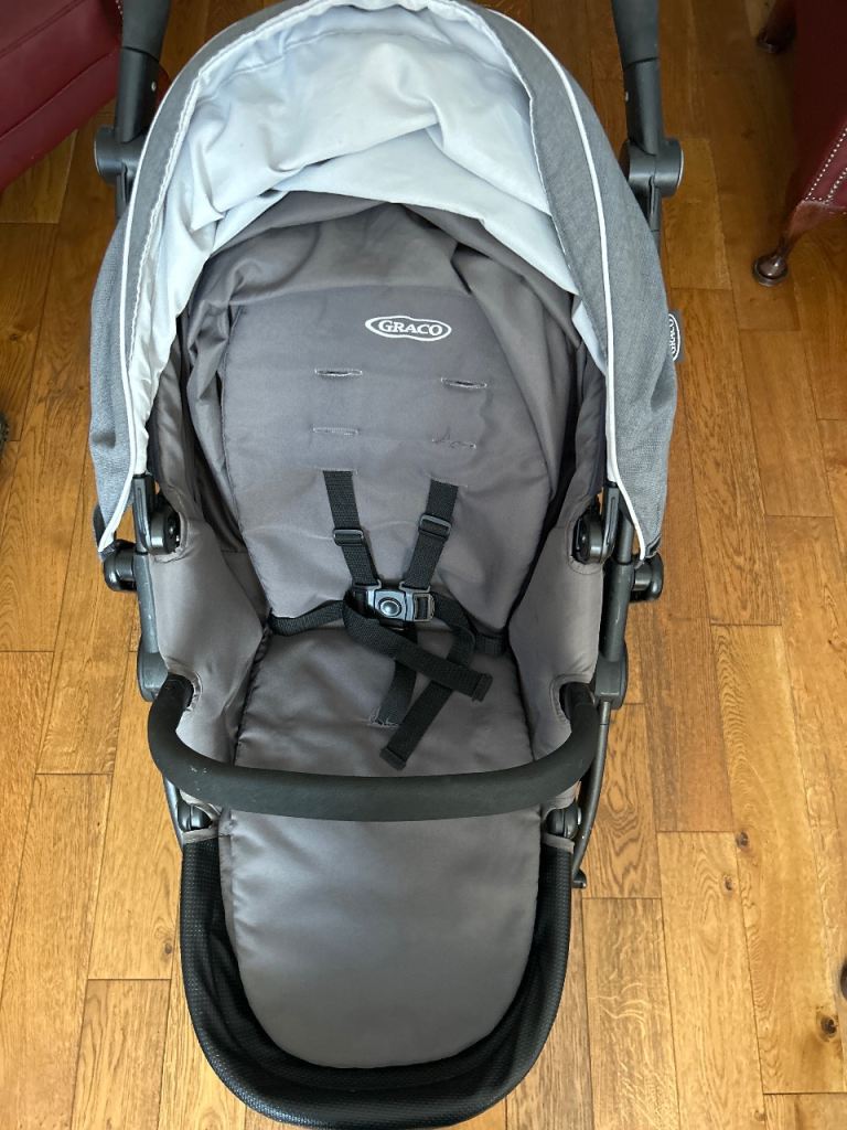Graco Pushchair/Pram – Grey, Good Condition