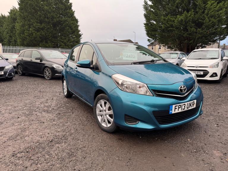 2013 Toyota Yaris 1.33 VVT-i TR 5dr HATCHBACK Petrol Manual