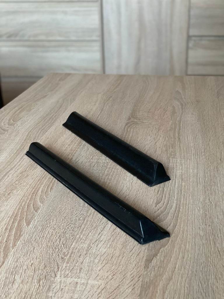 Side Body Mouldings REAR coupe VW Polo 86c – Original Exterior Trim Set