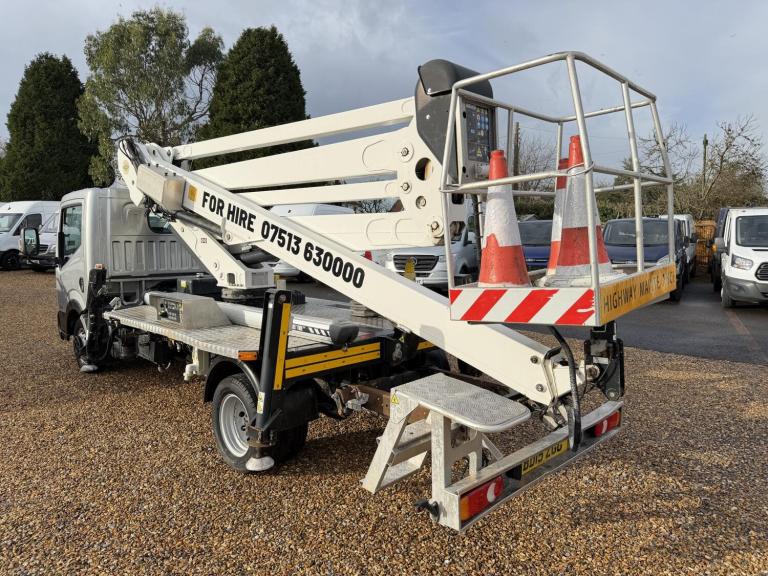 2015 Nissan Cabstar 35.14 dCi Chassis Cab CHASSIS CAB DIESEL Manual