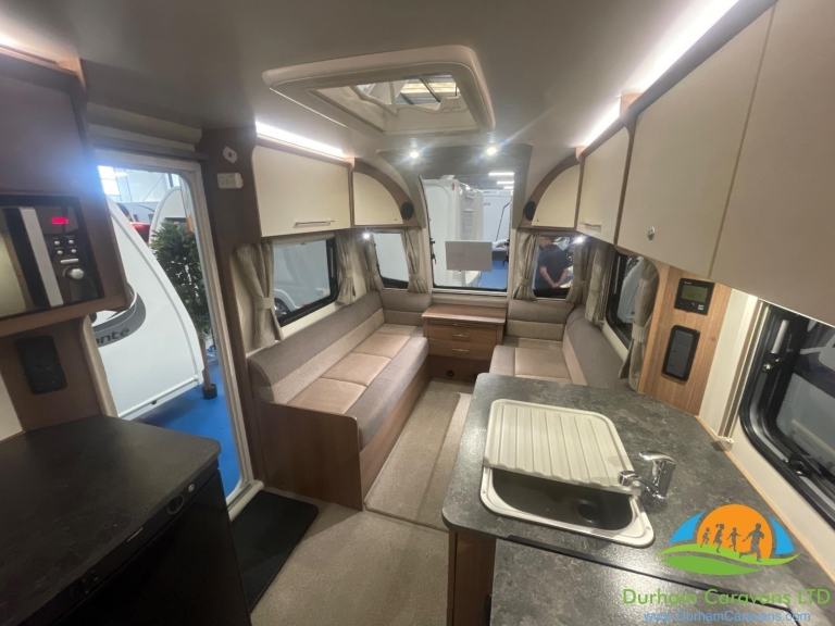 Bailey Phoenix 644 2019