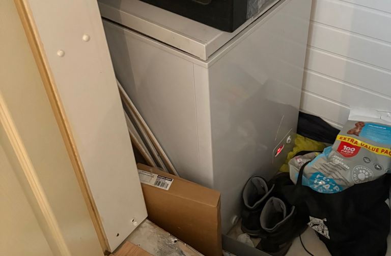 Chest freezer