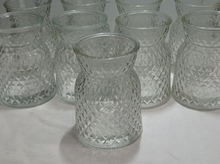 40 Crystal  Cut Glass Vases H:13.5 D:10cm