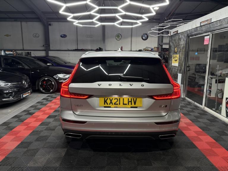 VOLVO V60 CROSS COUNTRY 2.0 Cross Country B4 AWD (197hp) Auto 2021
