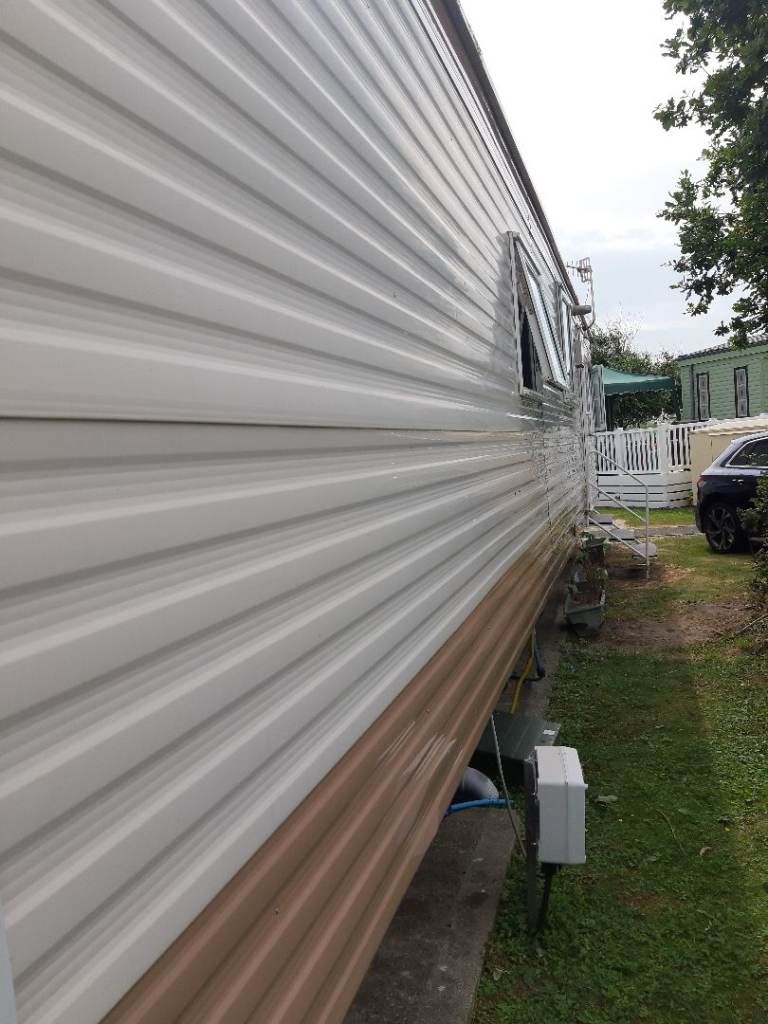 Static 8 berth caravan