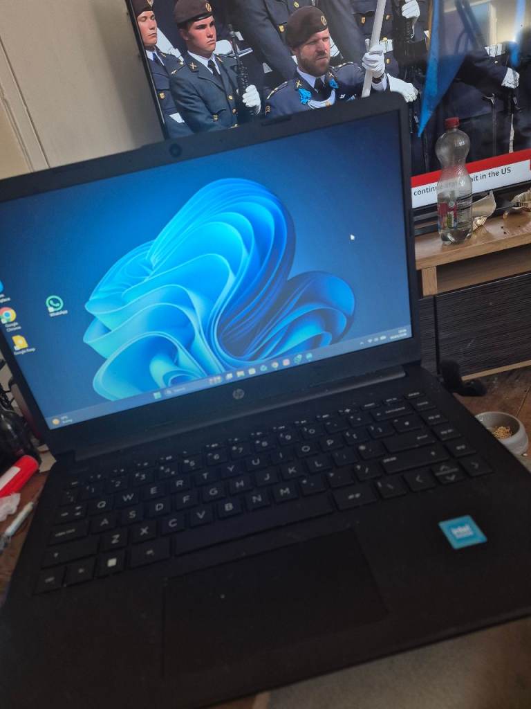 Hp 14 inch laptop 