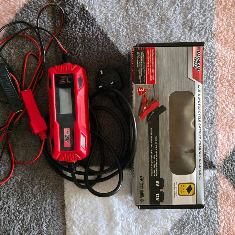 Car & Motorcycle Battery Charger – 6V / 12V (Ultimate Speed)