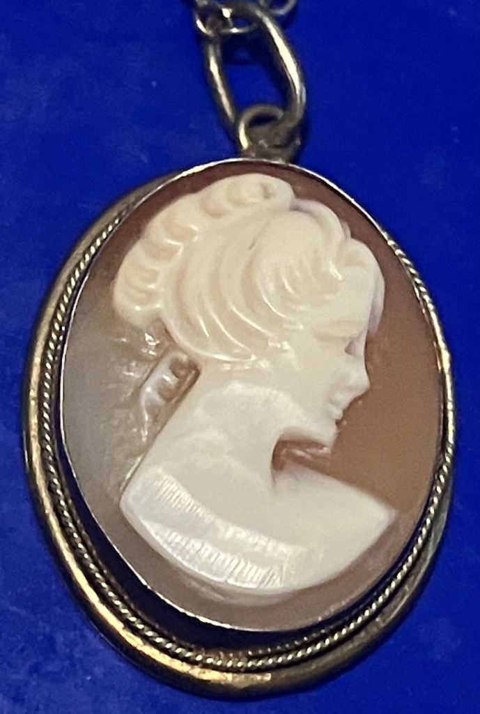 Ladies Jewellery 9ct gold plate antique cameo necklace fully hallmarked 925 1920’s Edwardian.