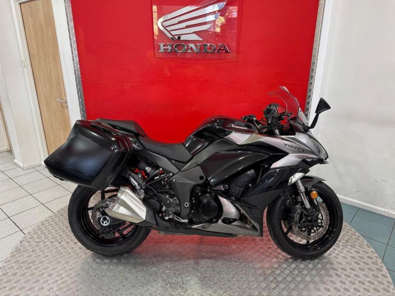 2017 '17' Kawasaki Z1000SX
