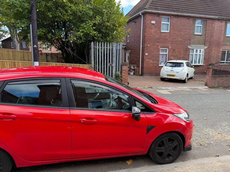 Ford, FIESTA, Hatchback, 2012, Manual, 1388 (cc), 5 doors