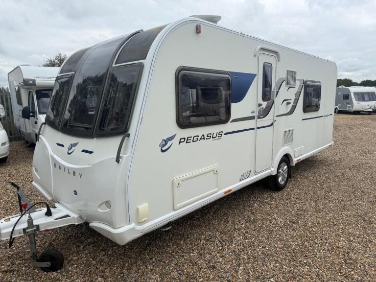 2017 Bailey Pegasus Ancona lightweight 5 berth caravan