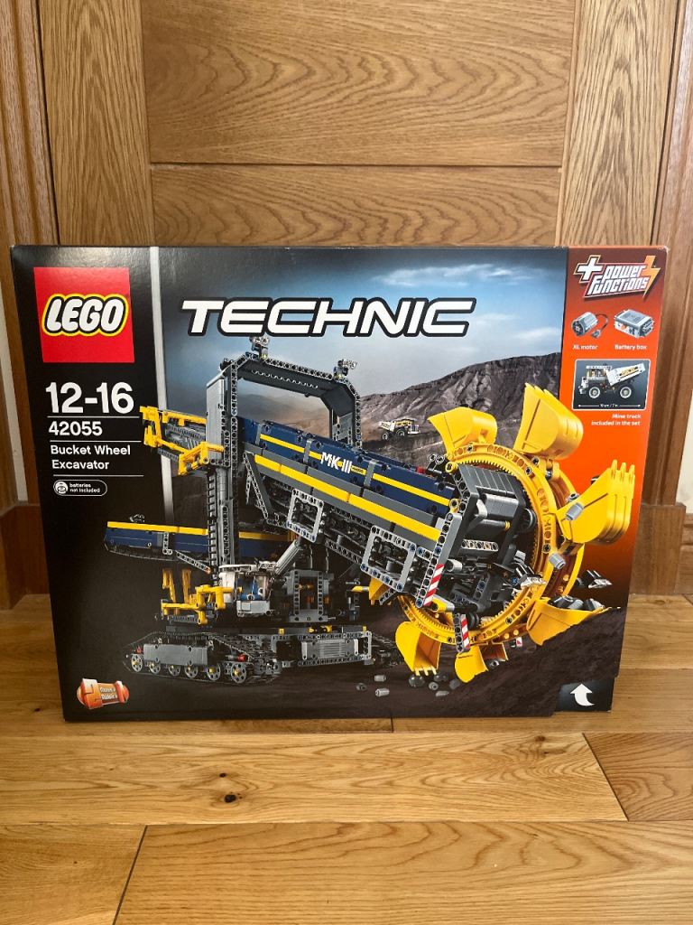 Lego Technic bucket wheel excavator 42055