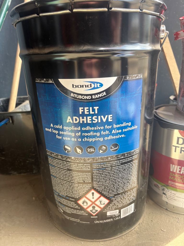 Bondit Felt Adhesive - 25L Tub for Roofing & Chipping