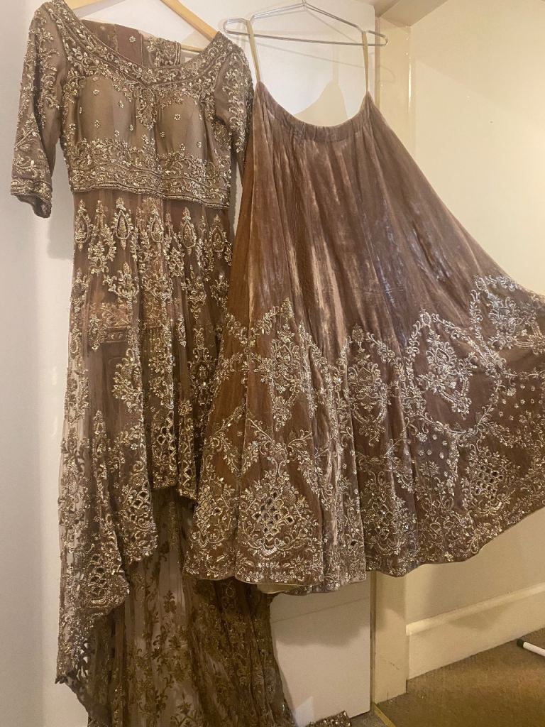 Bridal lengha wedding dress 