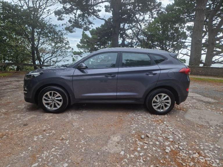 Hyundai, TUCSON, Estate, 2016, Manual, 1685 (cc), 5 doors