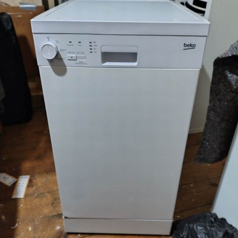 Beko Slim Line Dishwasher 