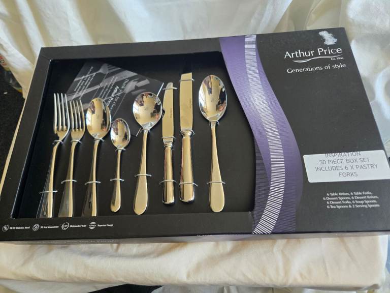 Brand new Arthur Price 50pc cutlery set