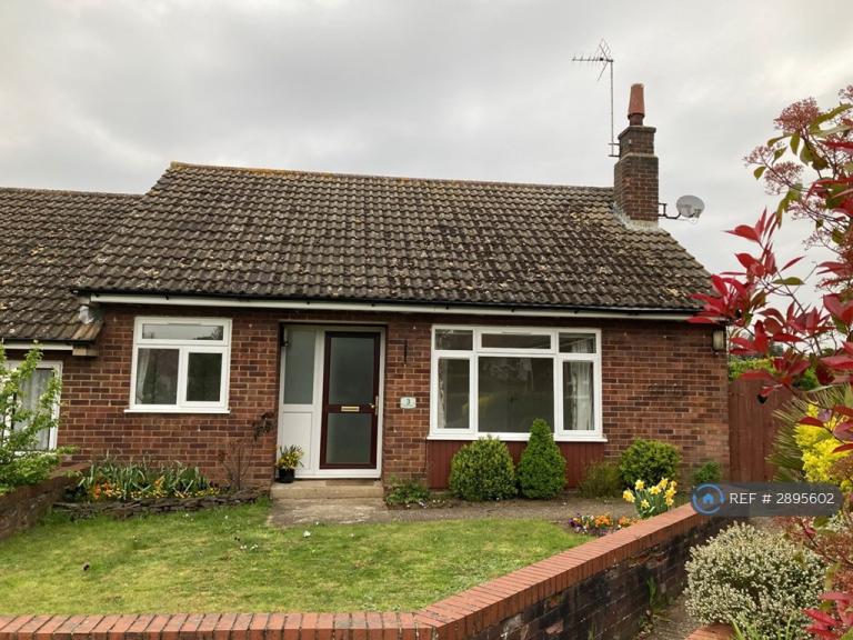2 bedroom house in Rotten Row, Great Brickhill, Milton Keynes, MK17 (2 bed) (#2895602)
