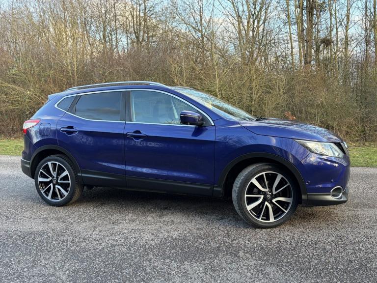 NISSAN QASHQAI 1.2 DIG-T Tekna 2015