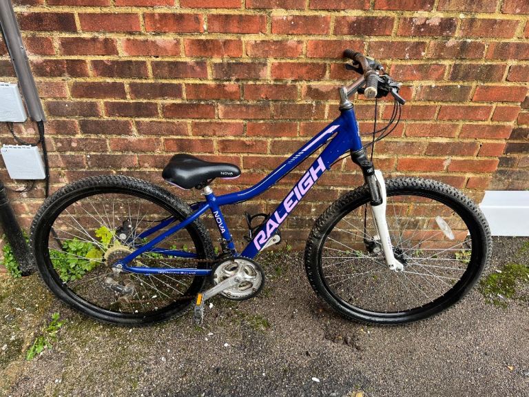 Ladies mountain bike Raleigh nova purple 